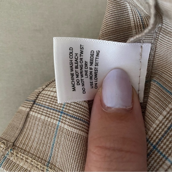 Altar’d State Plaid Tan Mini Skirt Size Medium Women’s Preppy Short Casual - Picture 5 of 5